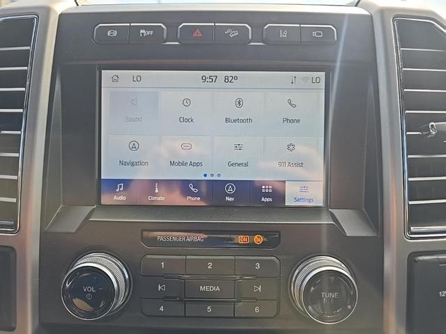 Photo of 2020 Agate Black Metallic Ford F-250