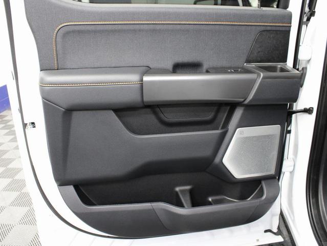 Photo of 2024 Oxford White Ford F-150