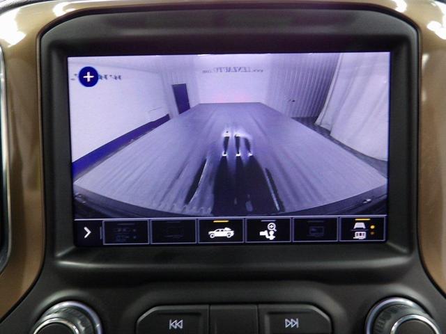 Photo of 2021 Black Chevrolet Silverado 1500