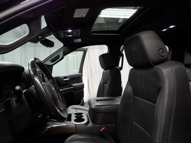 Photo of 2021 Black Chevrolet Silverado 1500