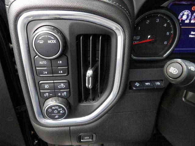 Photo of 2021 Black Chevrolet Silverado 1500