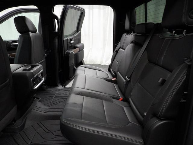 Photo of 2021 Black Chevrolet Silverado 1500