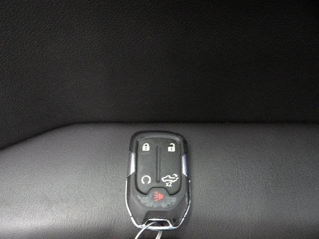 Photo of 2021 Black Chevrolet Silverado 1500