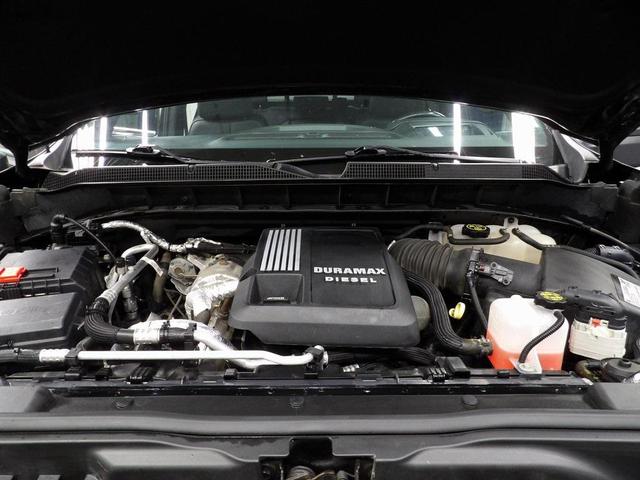 Photo of 2021 Black Chevrolet Silverado 1500