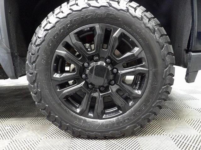 Photo of 2023 Ebony Twilight Metallic GMC Sierra 3500