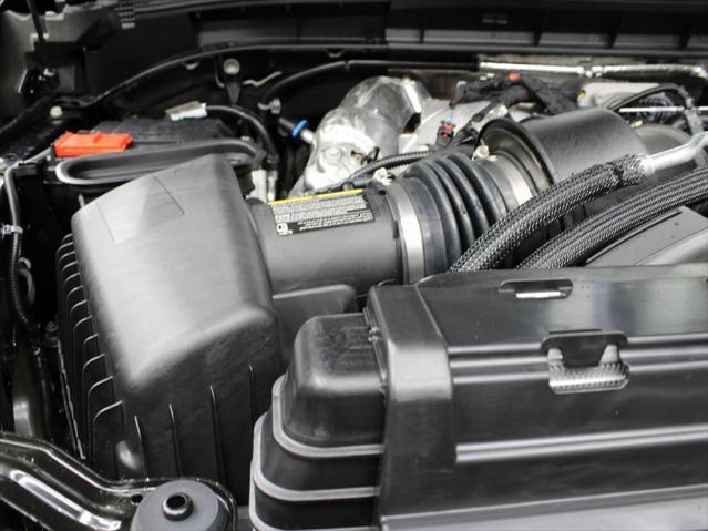 Photo of 2025 Onyx Black GMC Sierra 2500