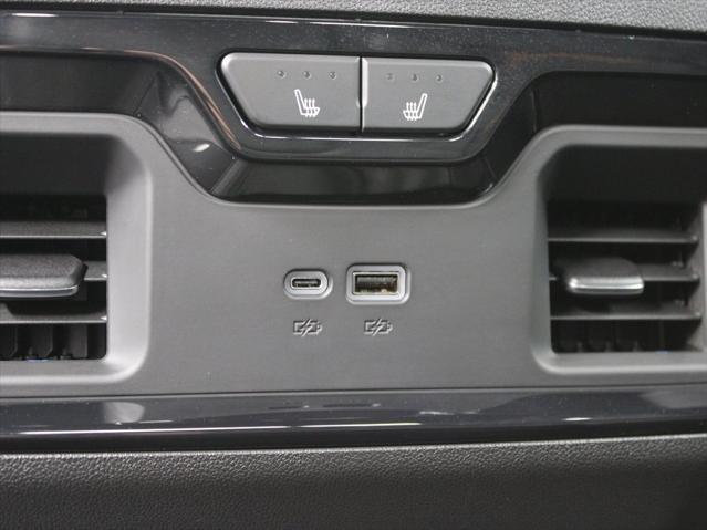 Photo of 2025 Onyx Black GMC Sierra 2500