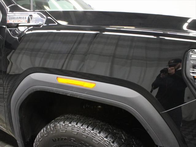 Photo of 2025 Onyx Black GMC Sierra 2500