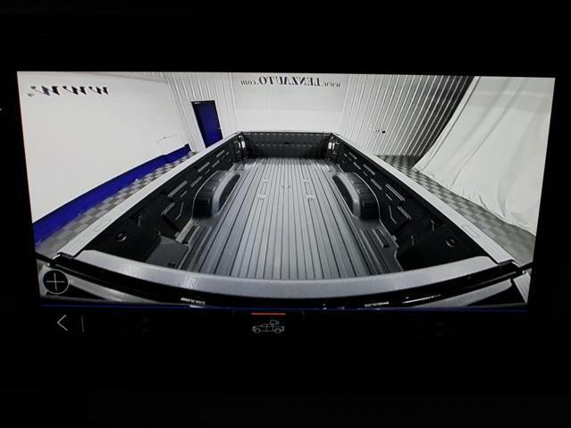 Photo of 2025 Onyx Black GMC Sierra 2500