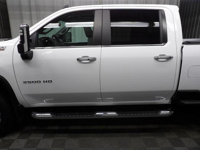 Photo of 2023 Summit White Chevrolet Silverado 3500