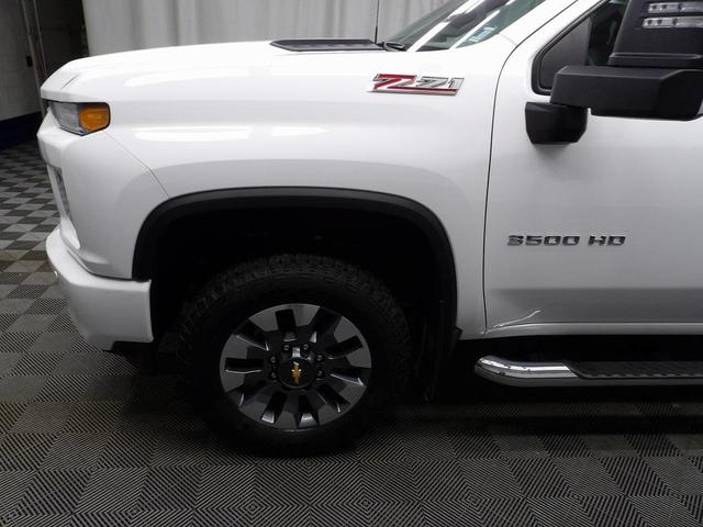 Photo of 2023 Summit White Chevrolet Silverado 3500