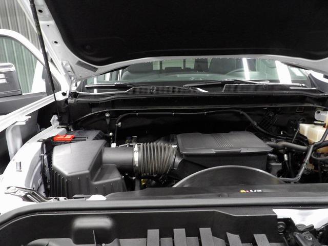 Photo of 2023 Summit White Chevrolet Silverado 3500