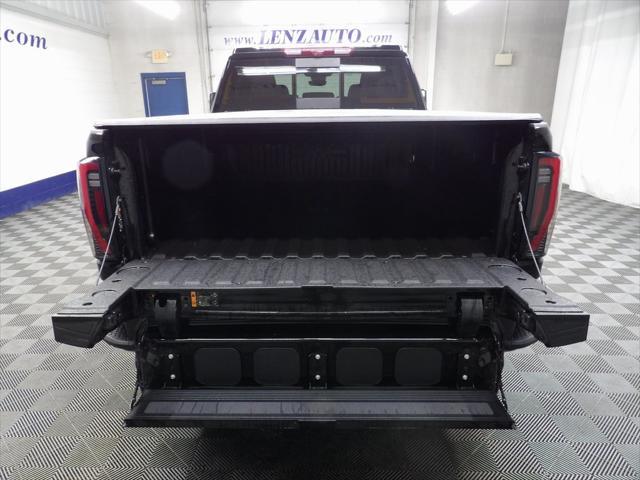 Photo of 2025 Onyx Black GMC Sierra 2500