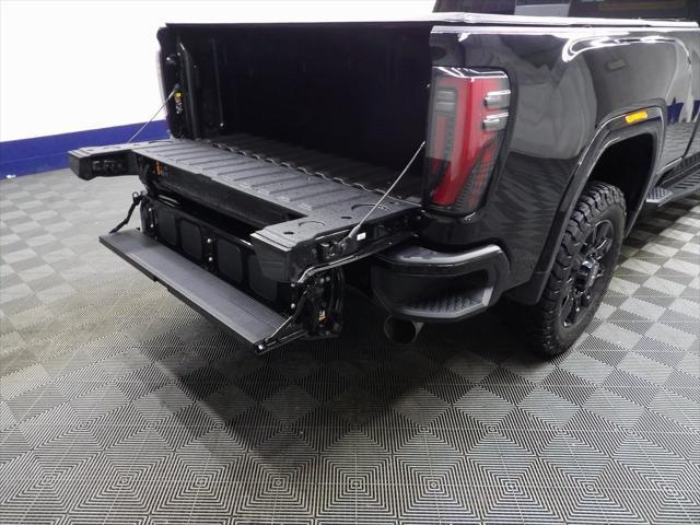 Photo of 2025 Onyx Black GMC Sierra 2500