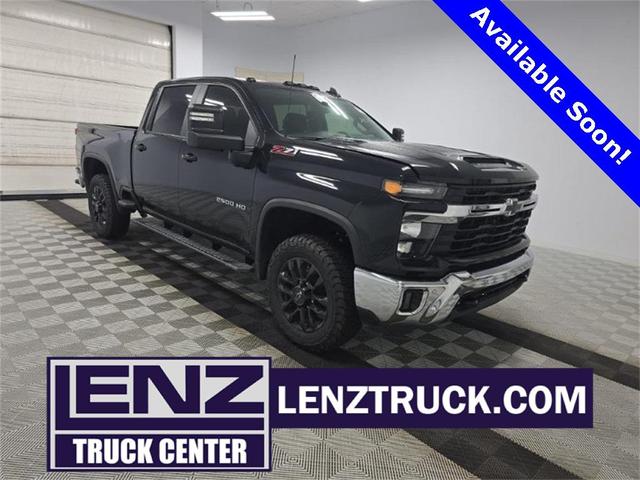 Photo of 2025 Black Chevrolet Silverado 2500