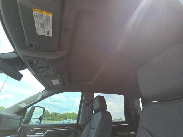 Photo of 2025 Black Chevrolet Silverado 2500