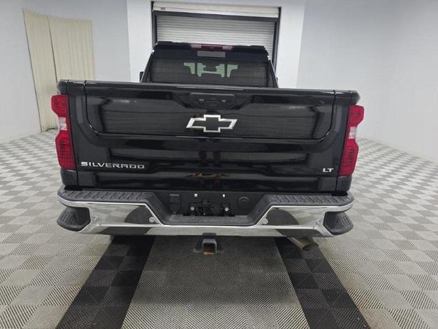 Photo of 2025 Black Chevrolet Silverado 2500