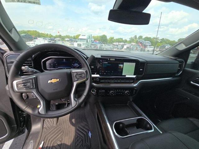Photo of 2025 Black Chevrolet Silverado 2500
