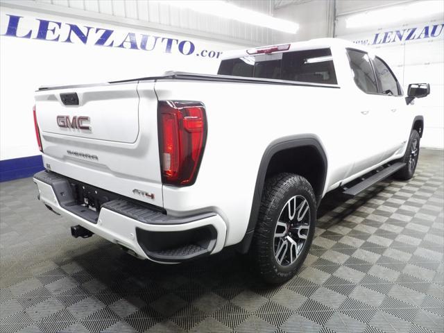Photo of 2025 Summit White GMC Sierra 1500