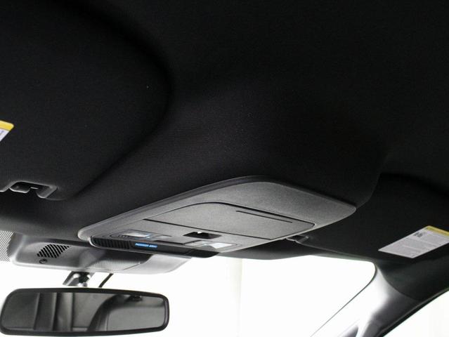Photo of 2023 Iconic Silver Metallic Ford F-150