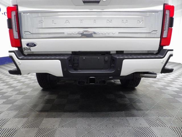 Photo of 2024 Star White Metallic Tri-Coat Ford F-350