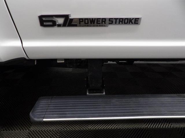 Photo of 2024 Star White Metallic Tri-Coat Ford F-350