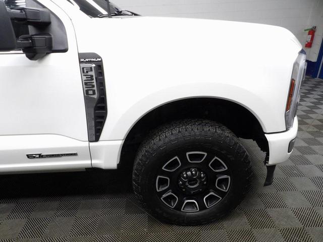 Photo of 2024 Star White Metallic Tri-Coat Ford F-350