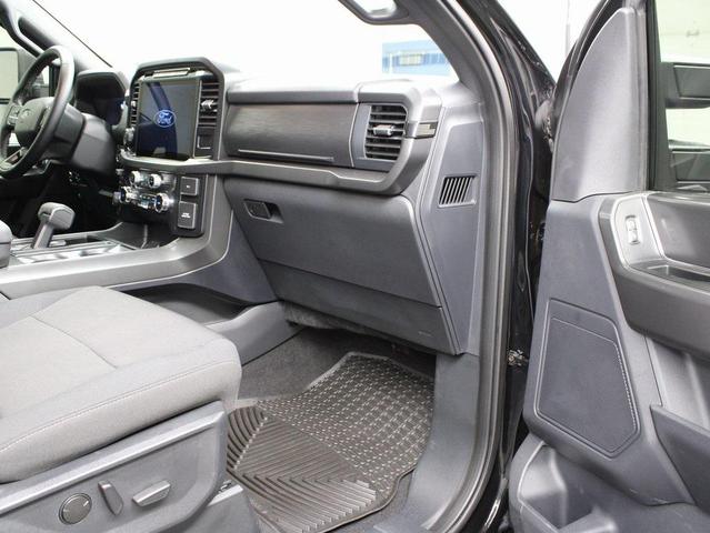 Photo of 2024 Agate Black Metallic Ford F-150