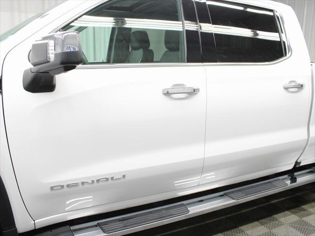 Photo of 2024 Summit White GMC Sierra 1500