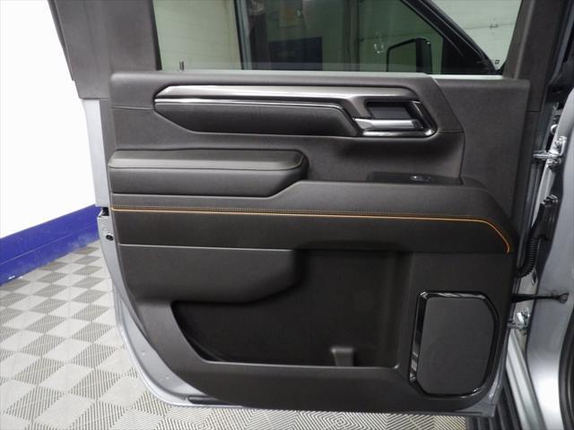 Photo of 2025 Sterling Metallic GMC Sierra 2500