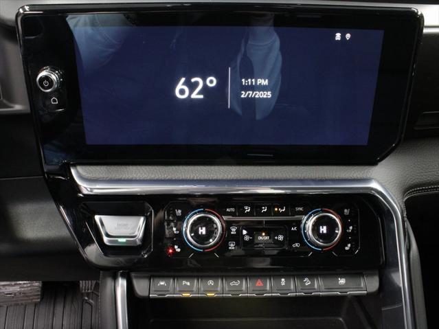 Photo of 2024 White Frost Tricoat GMC Sierra 1500