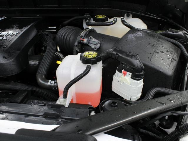 Photo of 2024 White Frost Tricoat GMC Sierra 1500