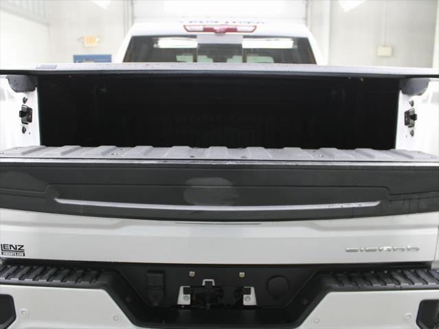 Photo of 2024 White Frost Tricoat GMC Sierra 1500