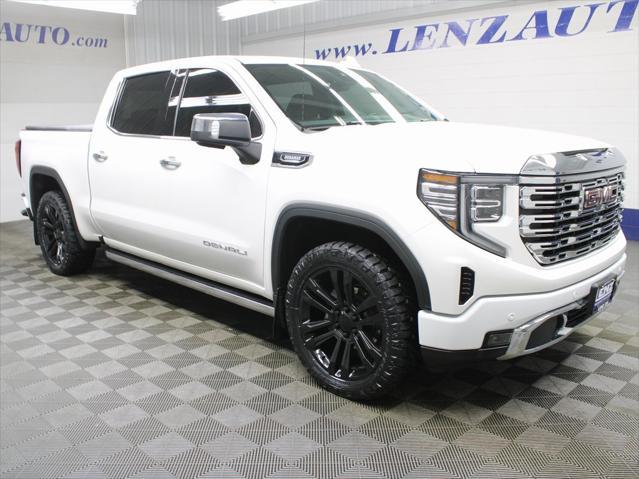 Photo of 2024 White Frost Tricoat GMC Sierra 1500