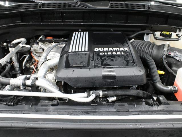 Photo of 2024 White Frost Tricoat GMC Sierra 1500