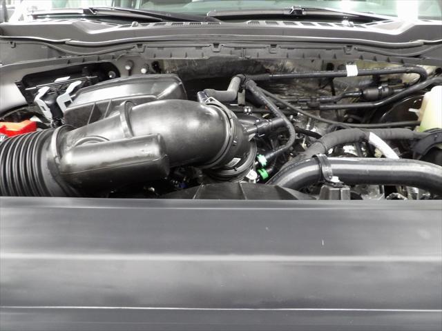 Photo of 2023 Oxford White Ford F-350