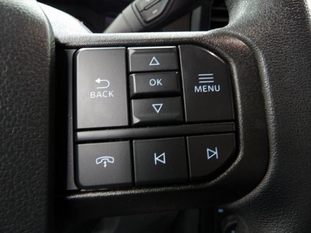 Photo of 2023 Oxford White Ford F-350
