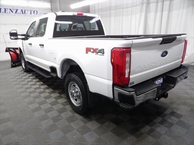 Photo of 2023 Oxford White Ford F-350