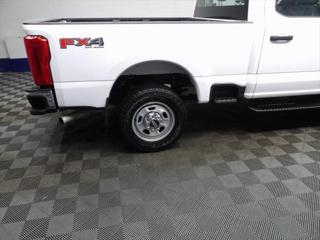 Photo of 2023 Oxford White Ford F-350