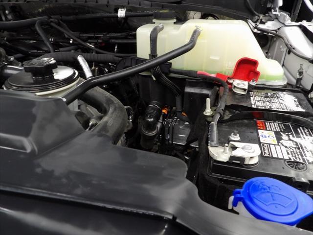 Photo of 2023 Oxford White Ford F-350