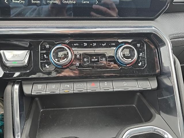 Photo of 2025 Onyx Black GMC Sierra 2500