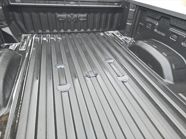Photo of 2025 Onyx Black GMC Sierra 2500