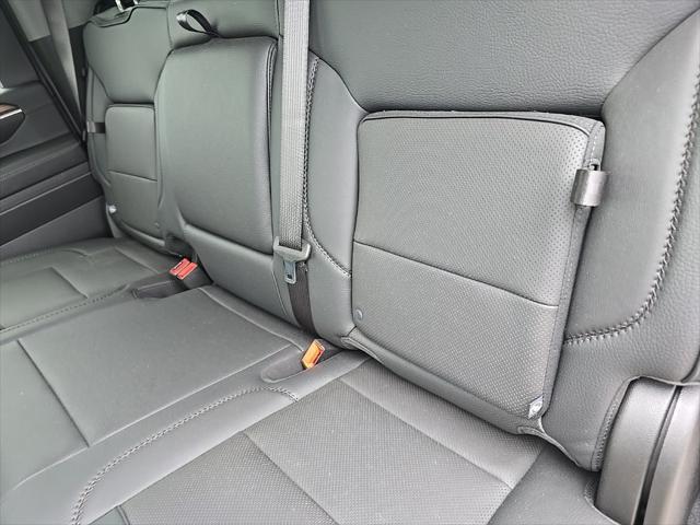 Photo of 2025 Onyx Black GMC Sierra 2500