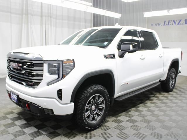 Photo of 2024 Summit White GMC Sierra 1500
