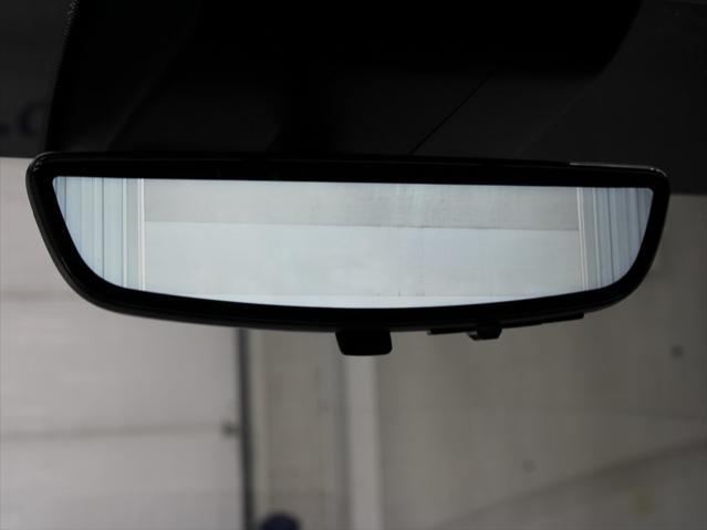 Photo of 2024 Summit White GMC Sierra 1500