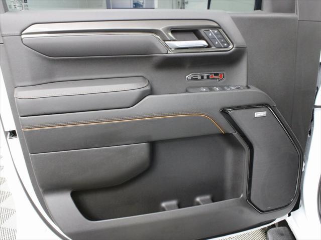 Photo of 2024 Summit White GMC Sierra 1500