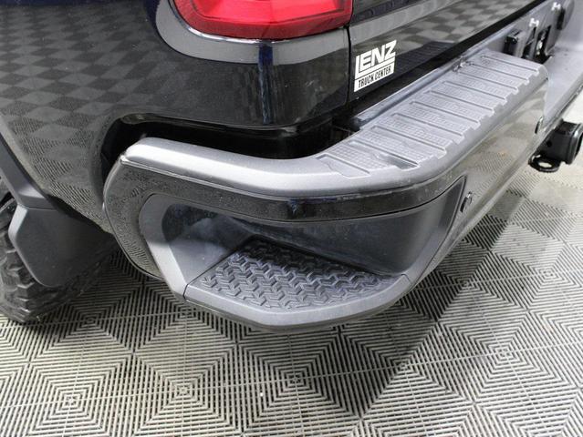 Photo of 2024 Black Chevrolet Silverado 2500