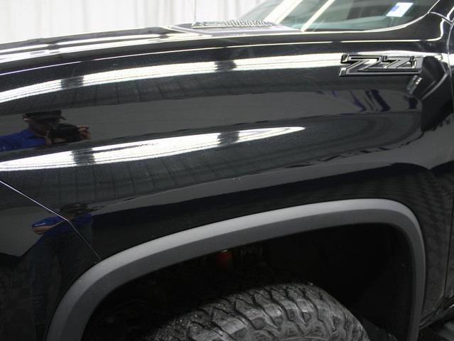 Photo of 2024 Black Chevrolet Silverado 2500