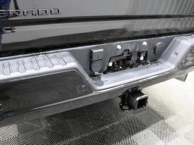 Photo of 2024 Black Chevrolet Silverado 2500