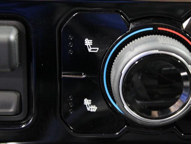 Photo of 2024 Black Chevrolet Silverado 2500